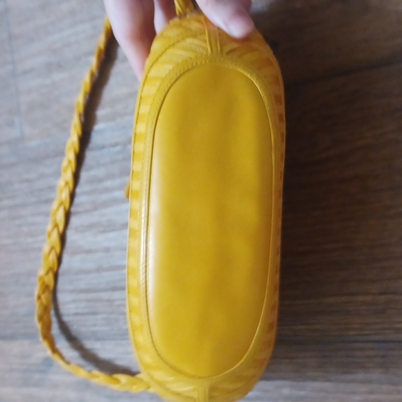 Vintage leather woven crossbody bag - Picture 7 of 7